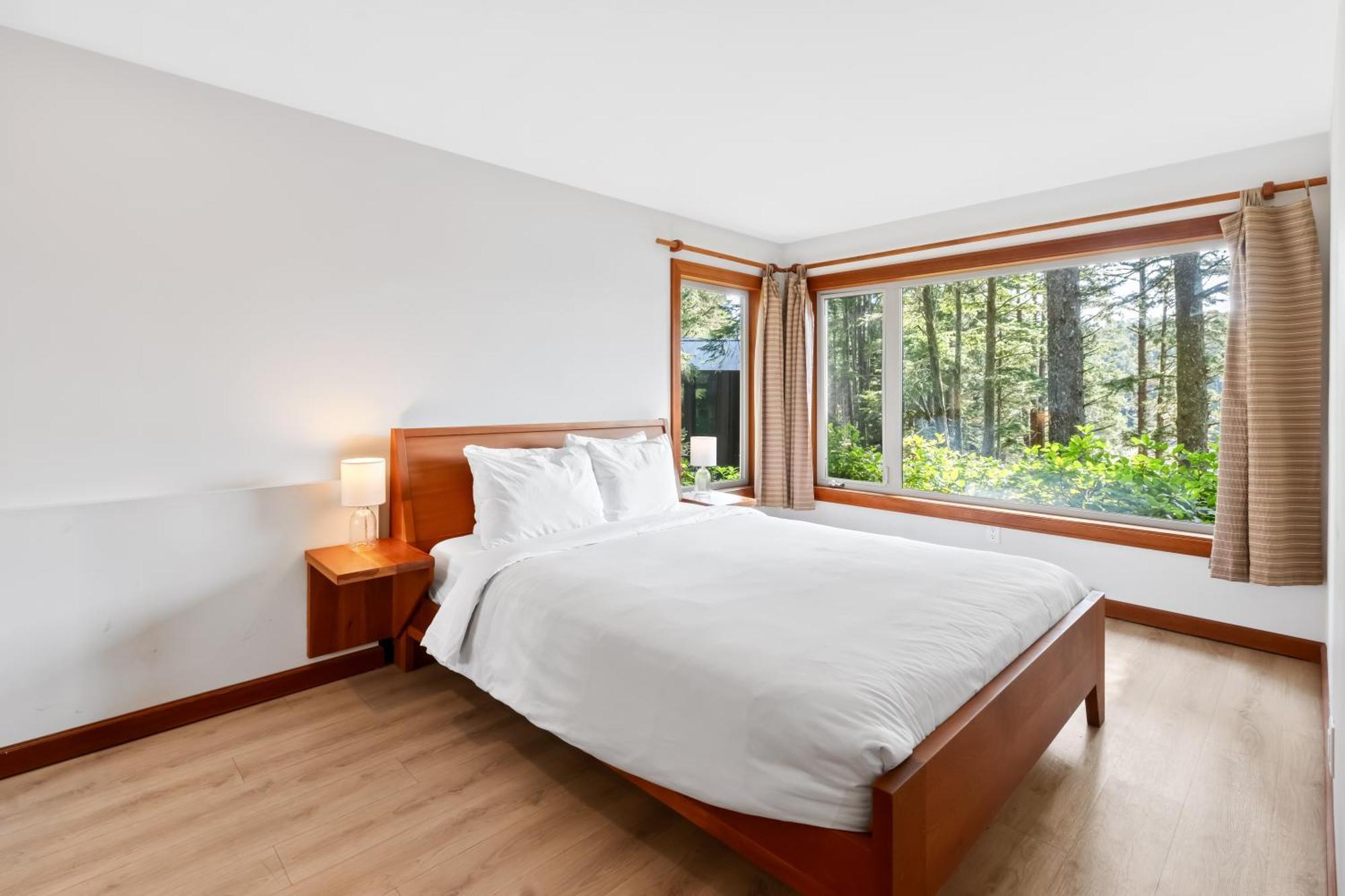 The At Terrace * Ucluelet